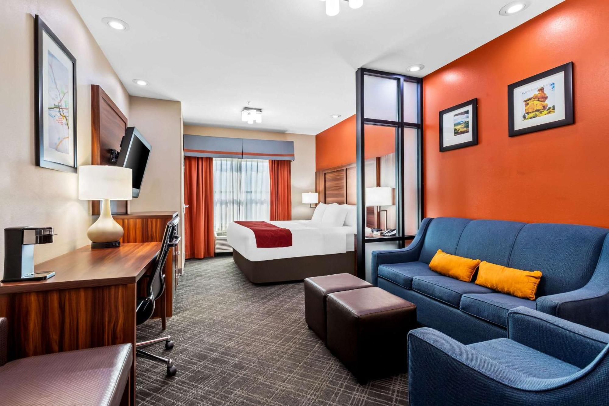 Comfort Suites Roswell Exterior photo